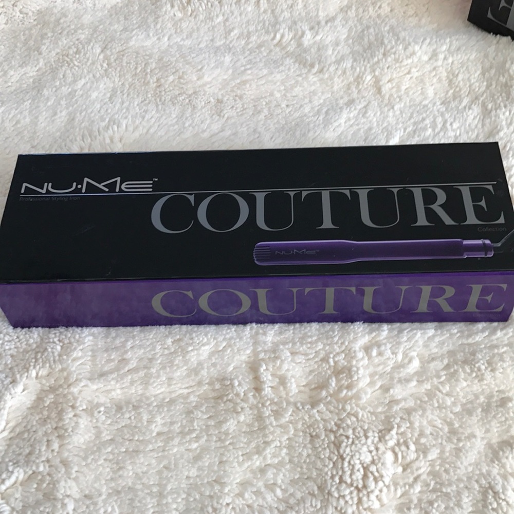 NuMe Couture flat iron